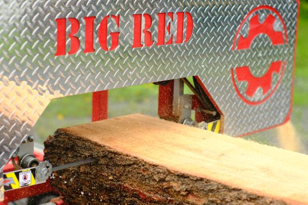 Vallee Big Red portable sawmill 04