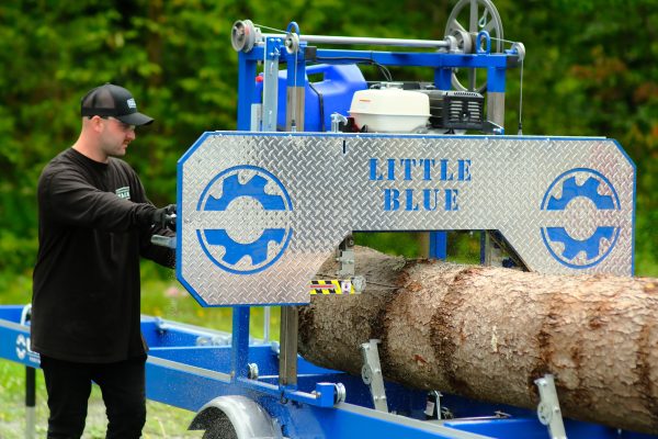Vallee Little Blue portable sawmill 02