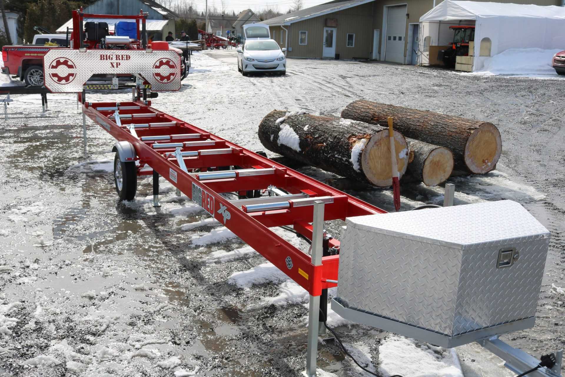 Hydraulic Log Lift for Sawmills Vallee Forestry Equipment