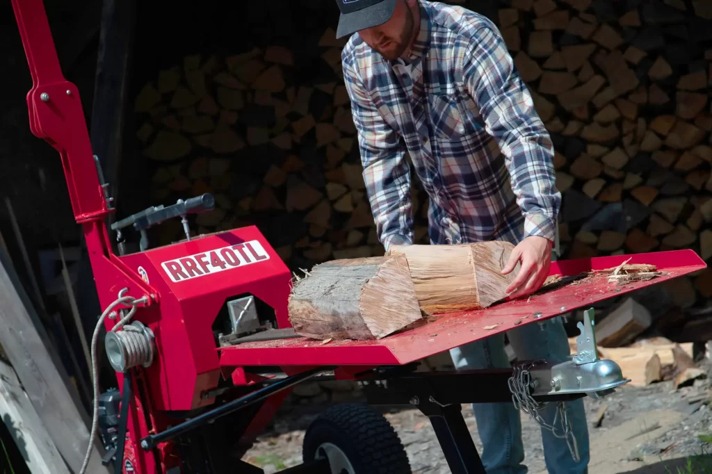 Red Runner log splitter